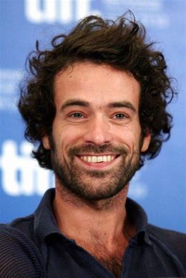 Romain Duris' Unmasking - A Parisian Playful Enigma Solved?